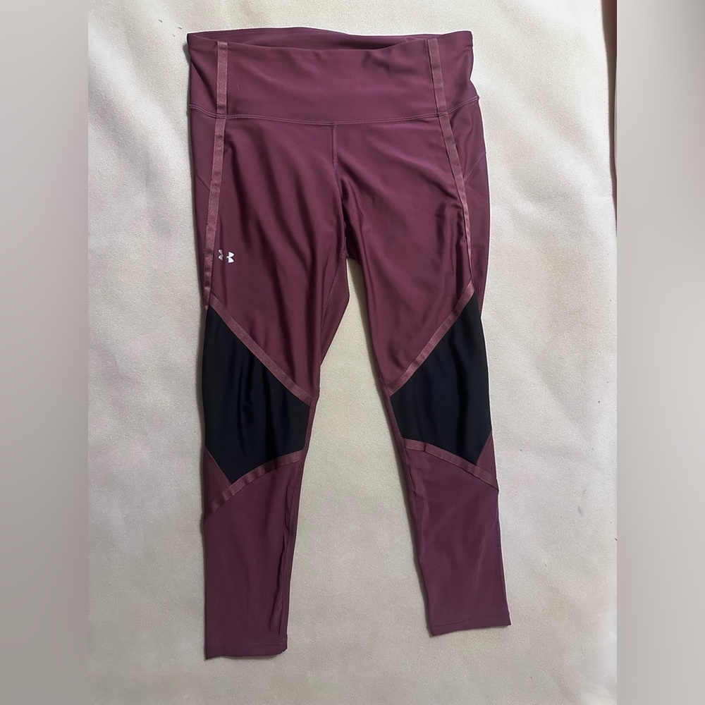Maroon and Black Active Leggings Size Large